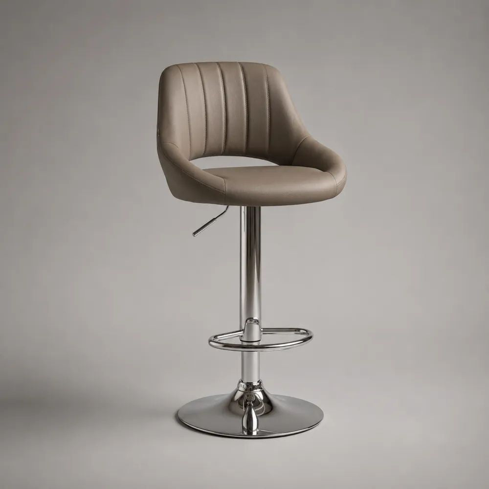 Höhenverstellbarer Barhocker aus Kunstleder und Stahl, 360° drehbar, mit Rückenlehne und Fußstütze, Taupe/Chrom, 50 × 48 × 84–105 cm